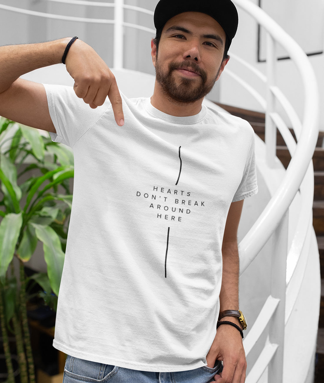 Kreuz Hearts don't break here  - Herren Shirt